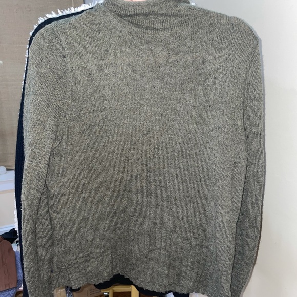 ⚡️$1 when bundled Madewell Crewneck/Turtleneck - Picture 5 of 16
